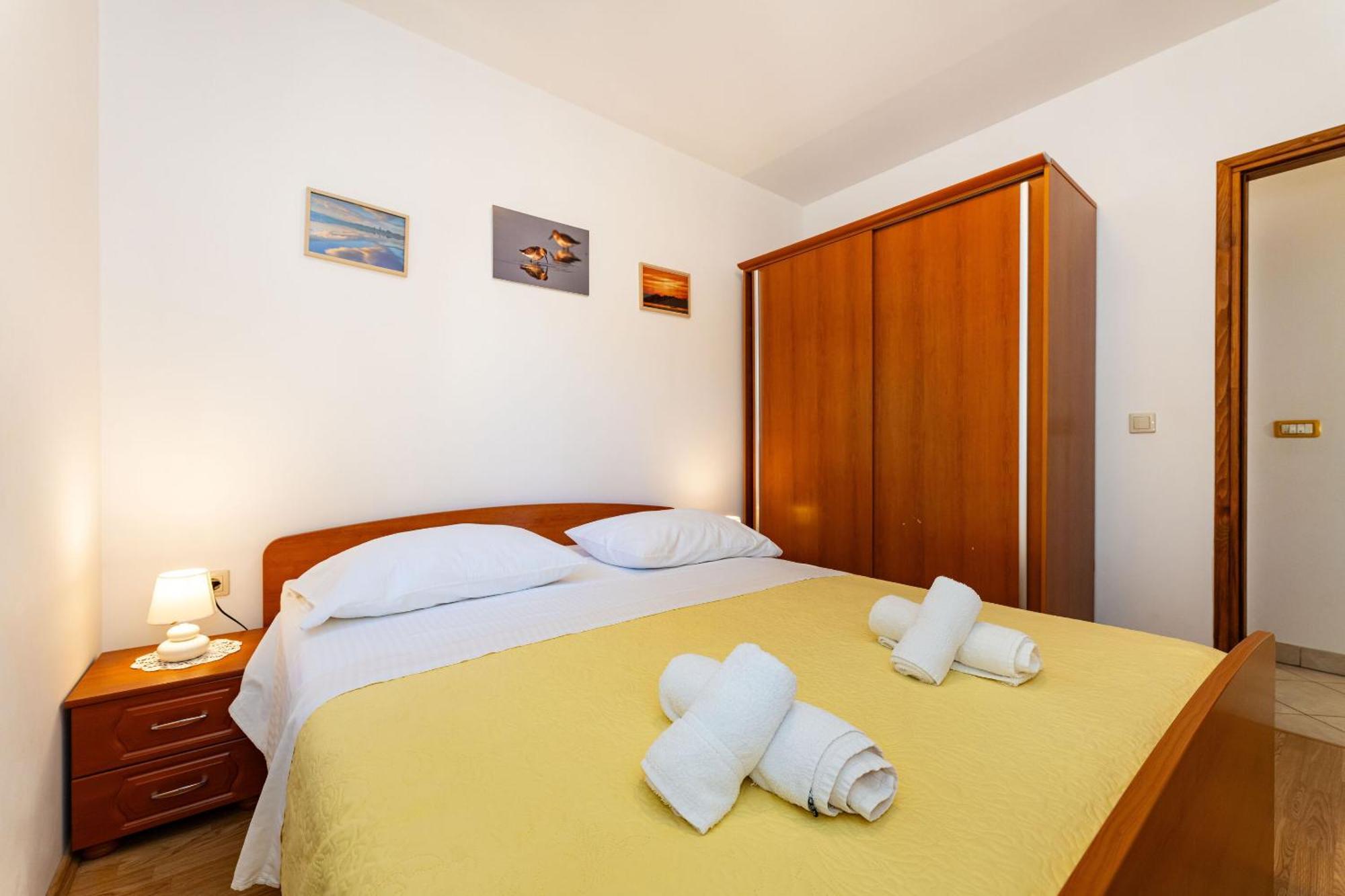 Apartments Nadica - Free Parking Nin Exterior photo